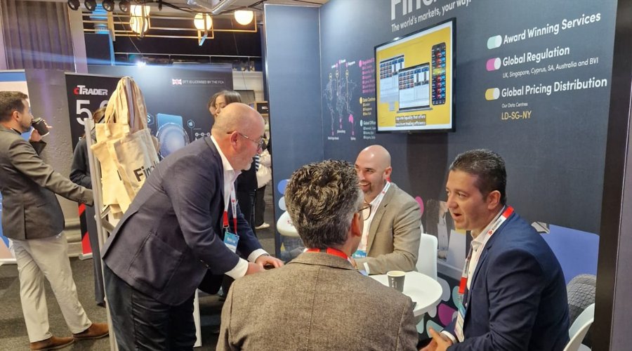 平安人寿安徽分公司理赔服务案例：从退保边缘到超预期赔付，平安主动为客户寻找理赔理由