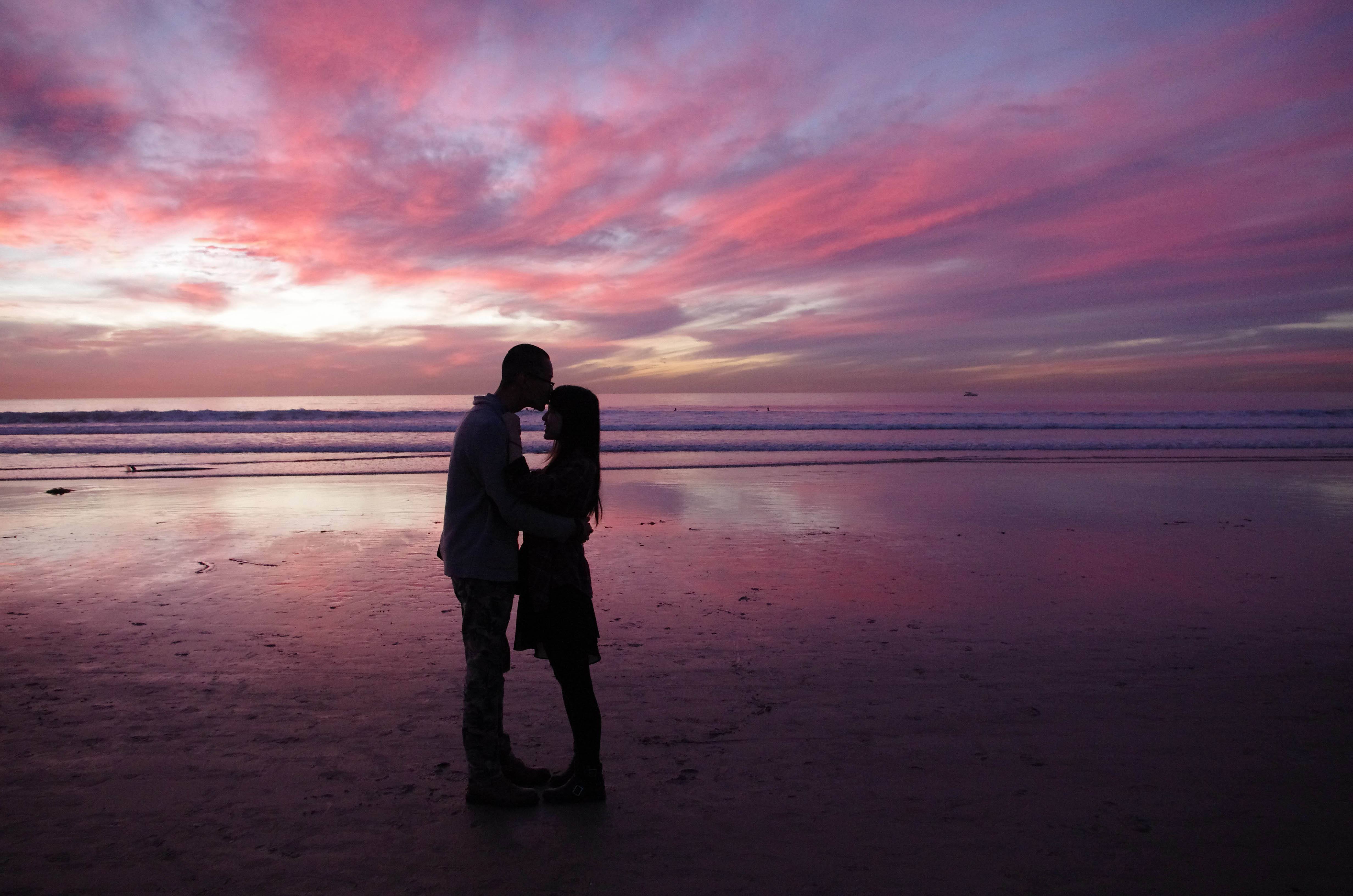 恶意占线612次,男子被判十个月